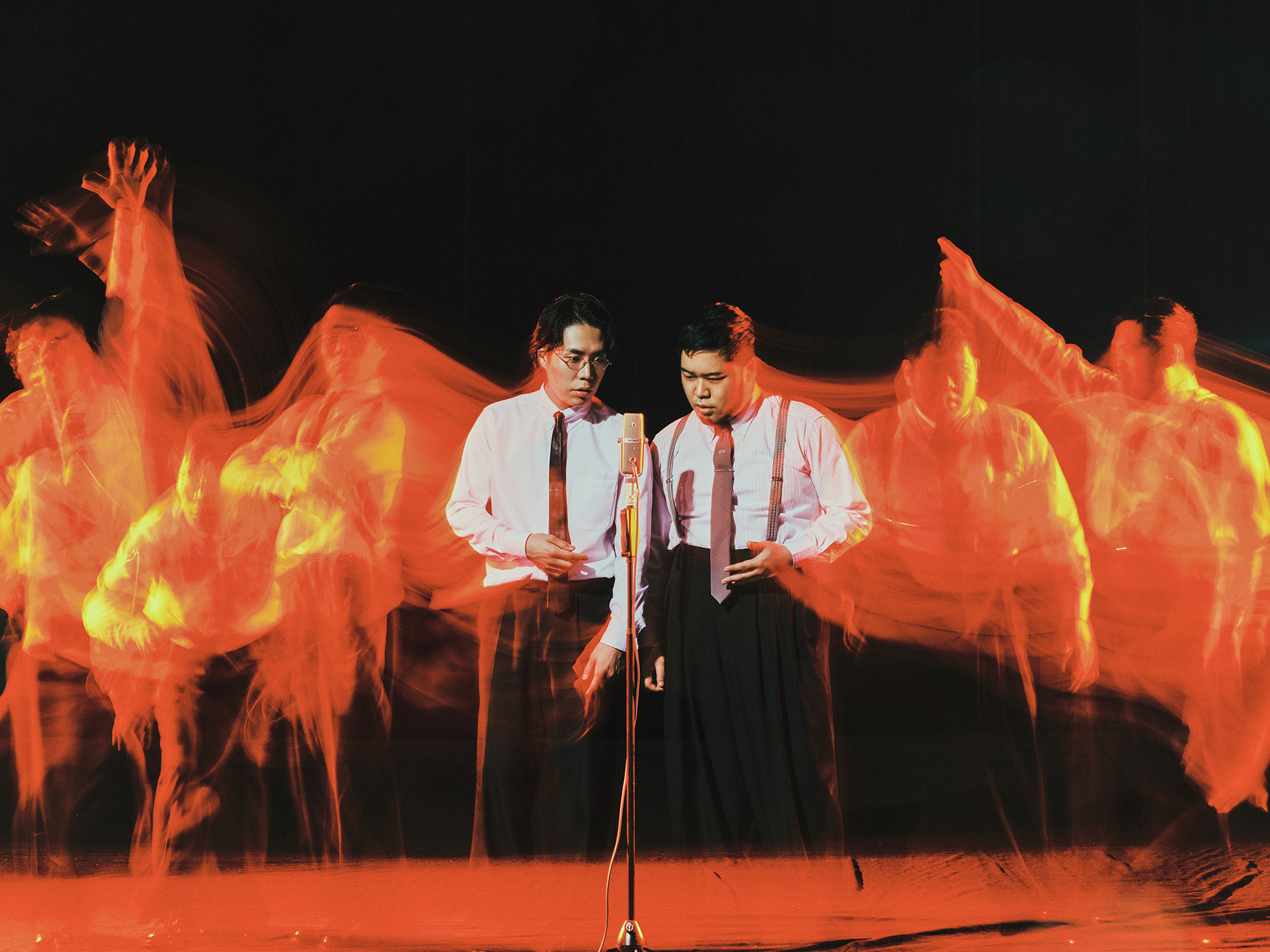 令和ロマン　単独ライブ　REIWAROMAN Kアリーナ　ステッカー　非売品 令和ロマン 単独ライブ REIWAROMAN Kアリーナ ステッカー 非売品 RE